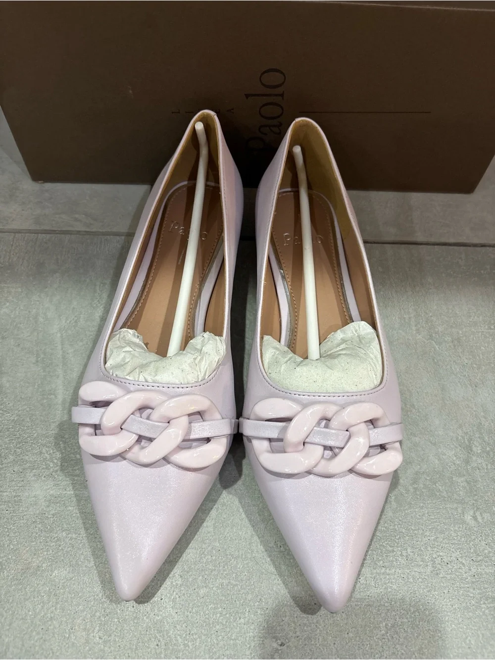 NIB Linea Paolo Nora Lavender Leather Pointed Toe Chain Flats Size 8.5